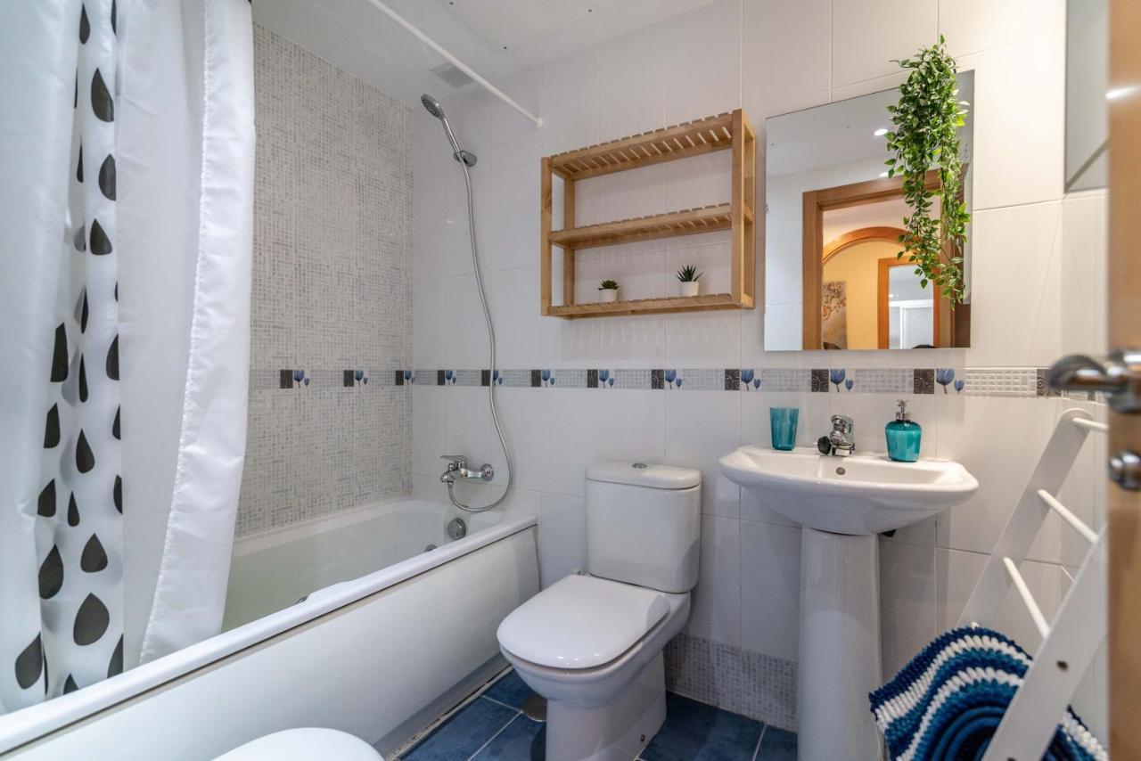 Vb Albatros - 2Br Apartment Close To The Sea 베날마데나코스타 외부 사진